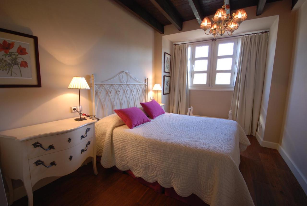 Las Casas Rurales Huerta San Benito Villamayor  Eksteriør bilde